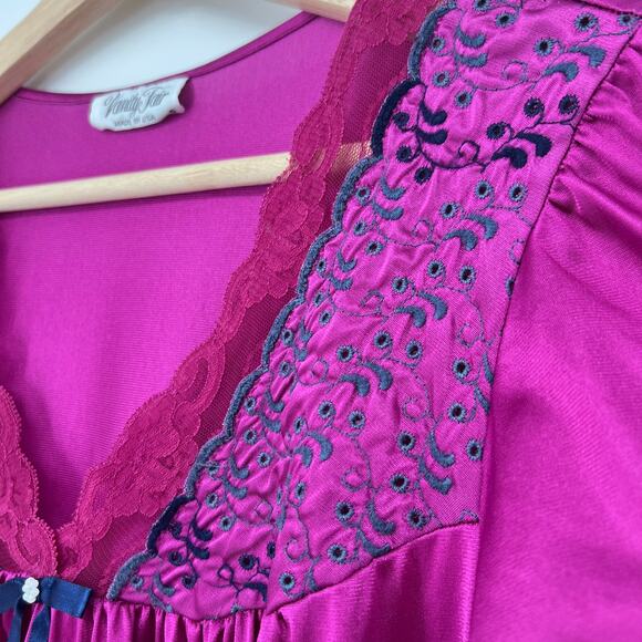 Vintage 80s Vanity Fair Satin Nightgown Dress Fuchsia Pink Blue Midi Lace USA - Picture 4 of 7